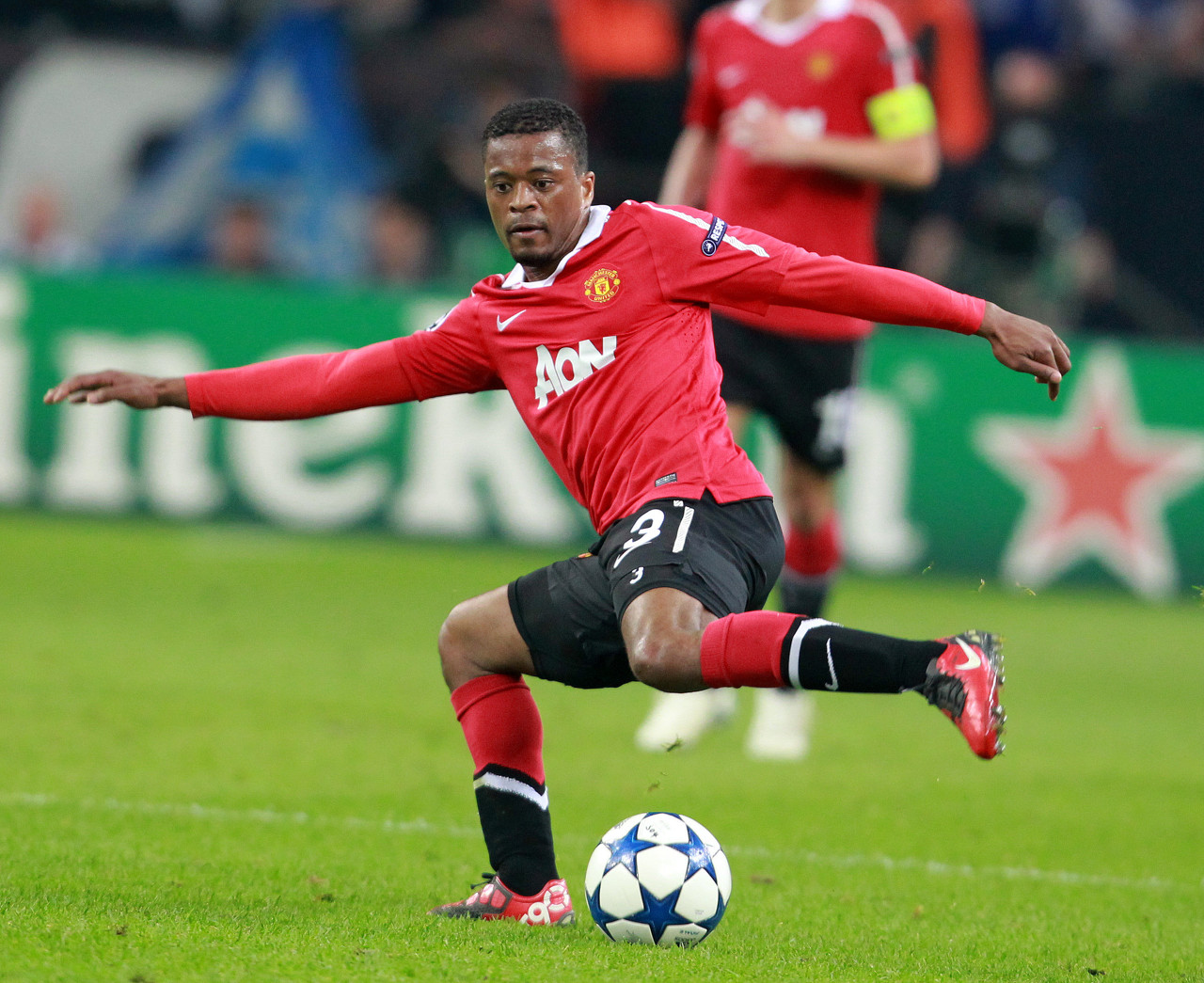 梅西始终以 梅西始终以